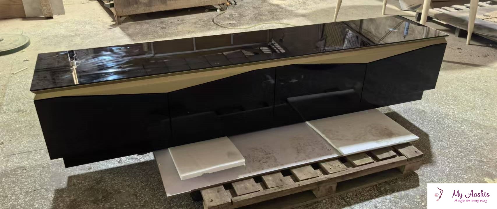 Luxury Media Center And Coffee Table Furniture