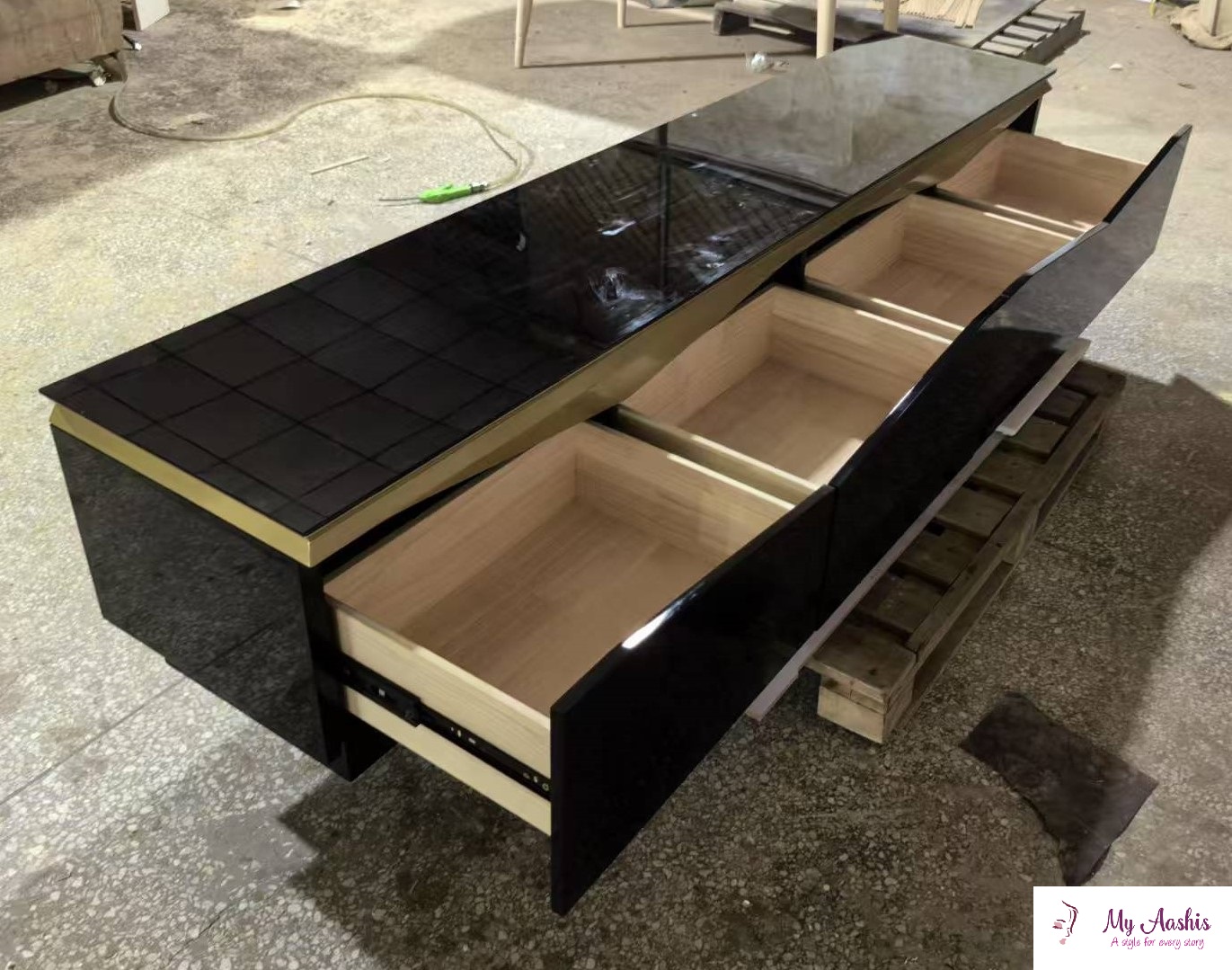 Luxury Media Center And Coffee Table Furniture