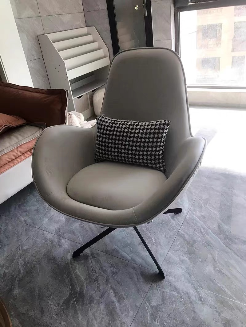 Modern Designer Fabric Leisure Chair / My Aashis