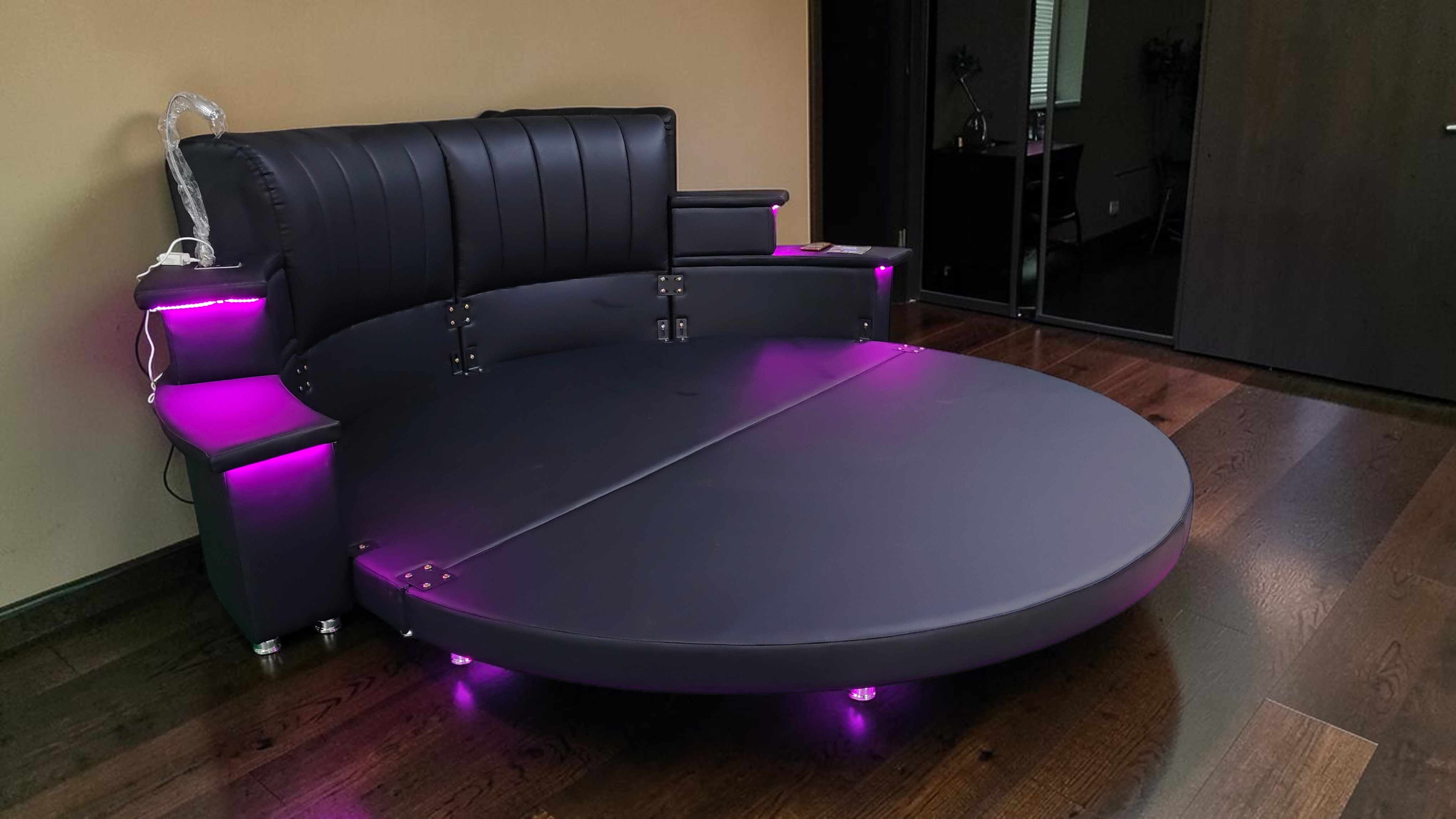 Modern Round Bed Frame With LED / My Aashis