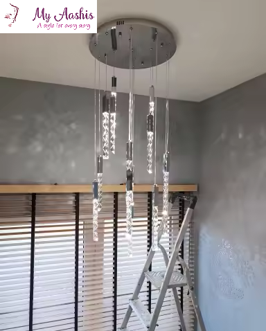 Present-Day Alluring Chandelier Light / My Aashis