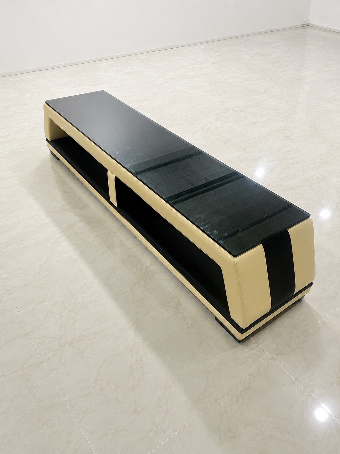 Creatively Designed Multipurpose Leather TV Stand / My Aashis