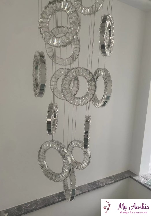 Classy Luster Crystal LED Pendant Light / My Aashis