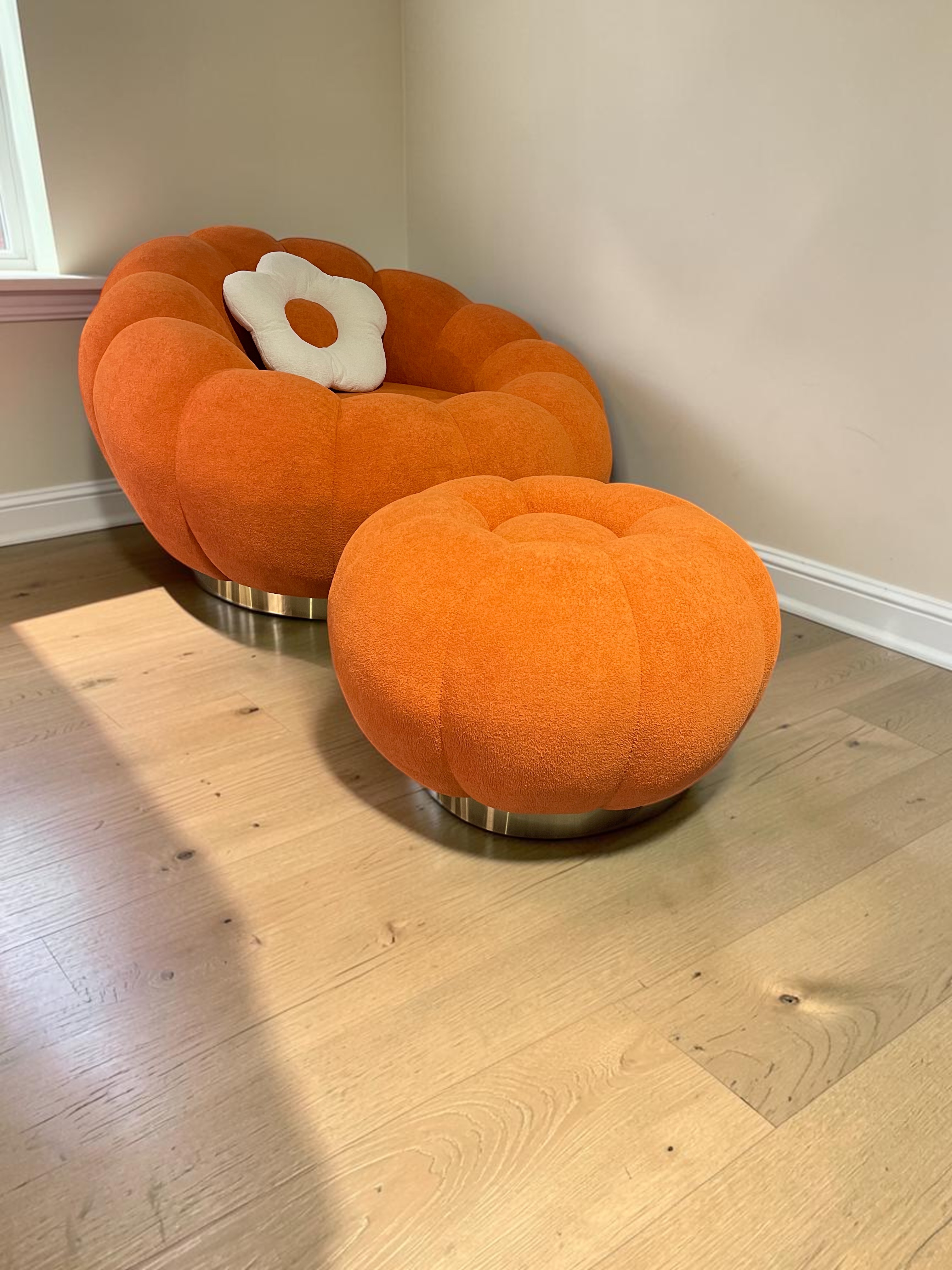 Pumpkin Design Fabric Upholstered Sofa / My Aashis