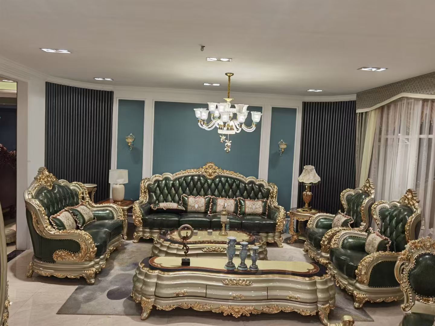 Liville Style European Leather Upholstered Vintage Set / My Aashis